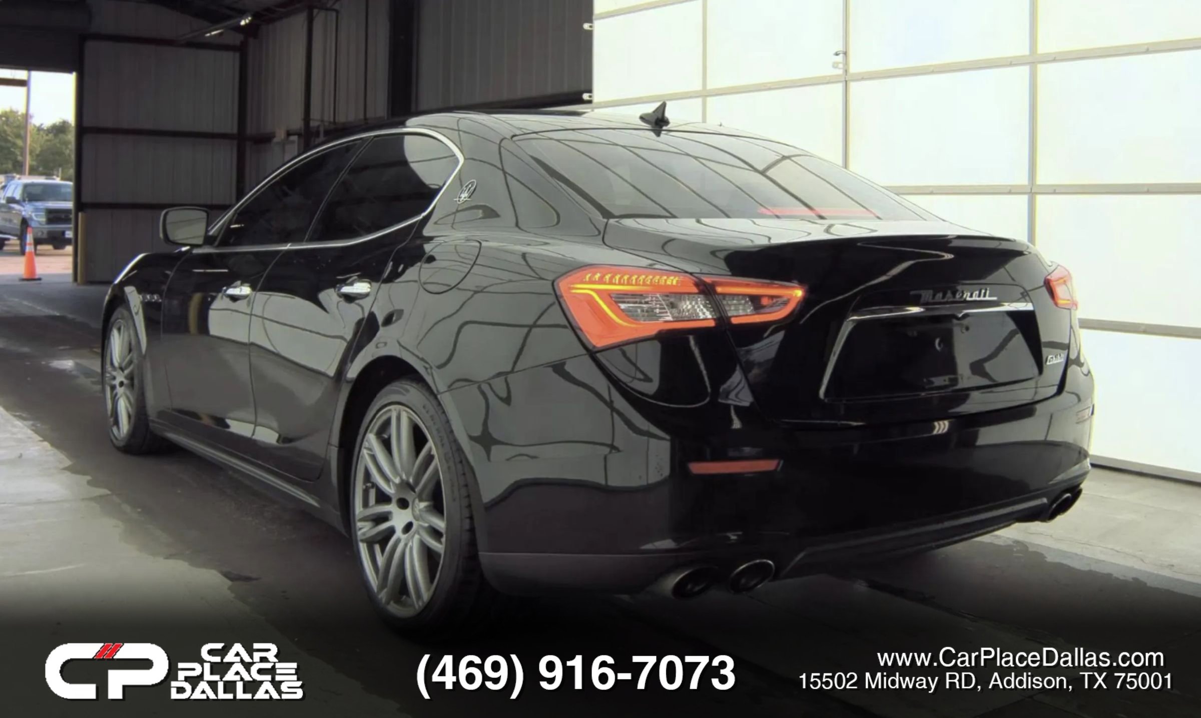 Used 2016 Maserati Ghibli RWD image 4