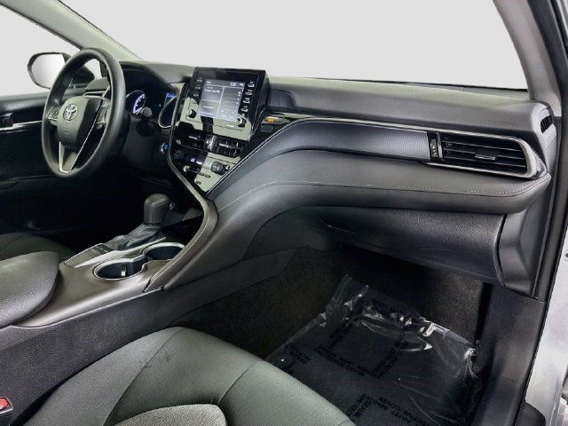 Used 2024 Toyota Camry LE w/ Convenience Package FWD image 29