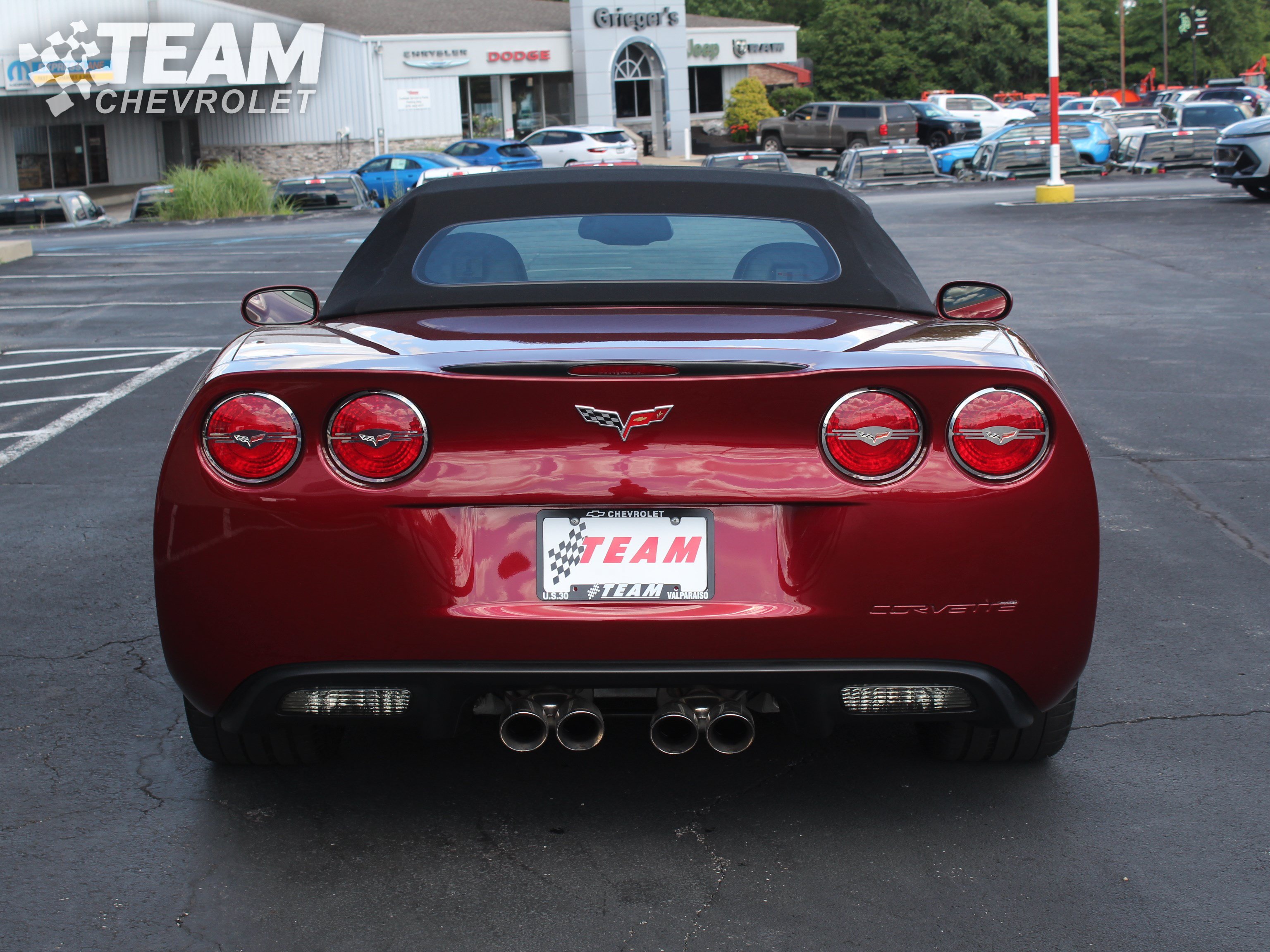 Used 2007 Chevrolet Corvette Convertible w/ Preferred Equipment Group RWD image 5