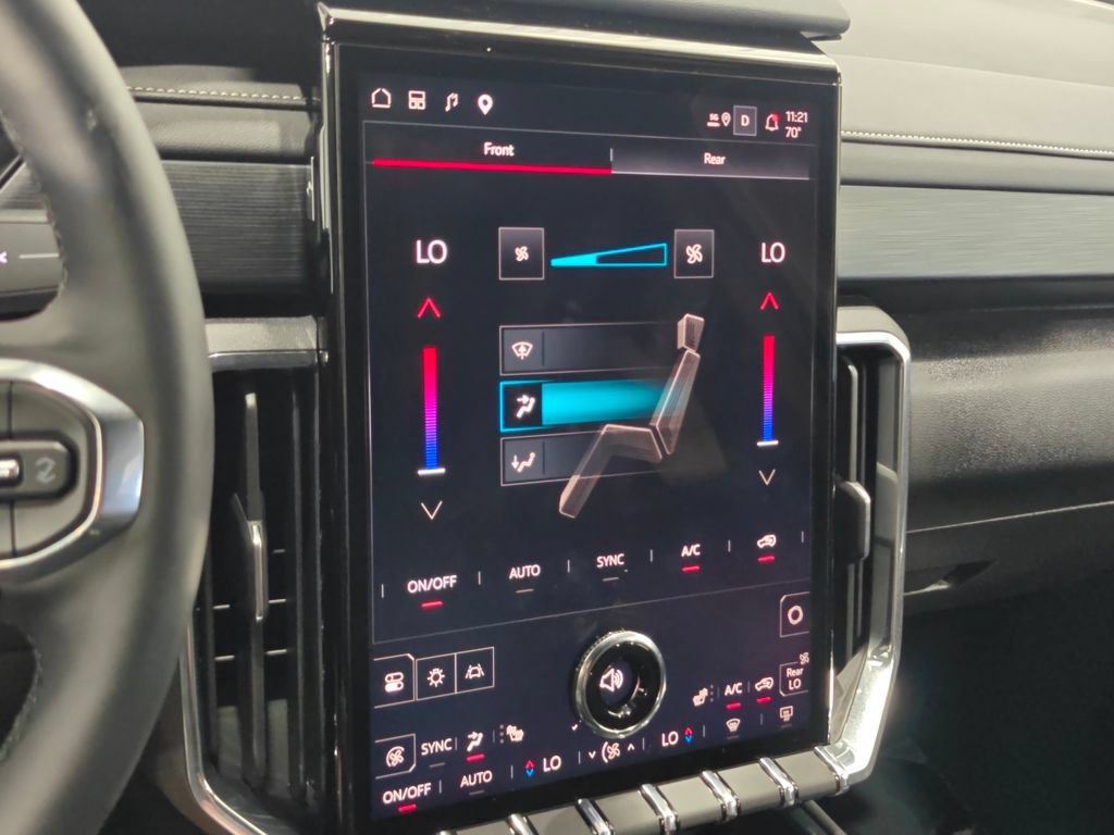 Used 2025 GMC Acadia Elevation w/ Elevation Premium Package FWD image 38