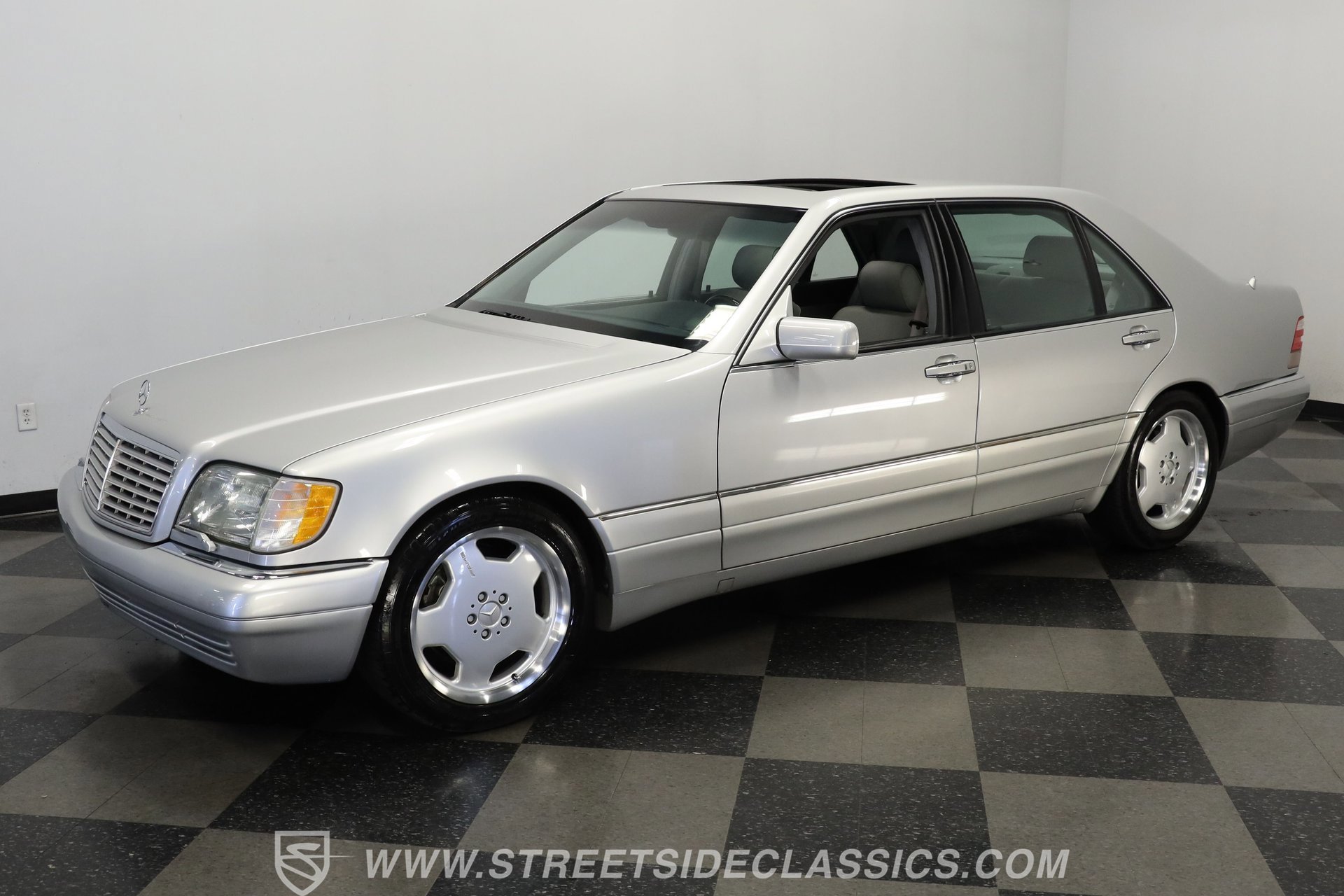 Used 1999 Mercedes-Benz S 500 Sedan image 5