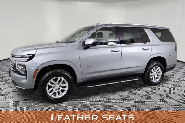 Used 2025 Chevrolet Tahoe LT RWD image 11
