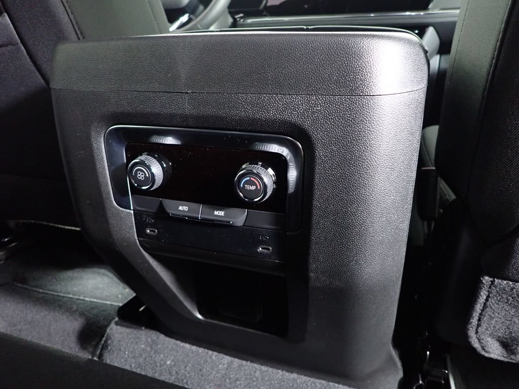 New 2026 Chevrolet Tahoe LS w/ LS Custom Edition AWD/4WD image 36