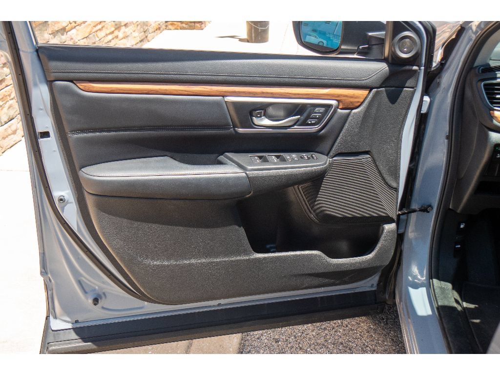Used 2020 Honda CR-V Touring image 10