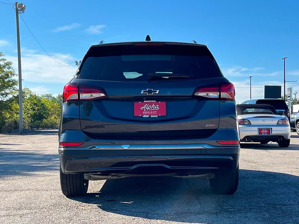 Used 2022 Chevrolet Equinox RS w/ RS Leather Package image 6
