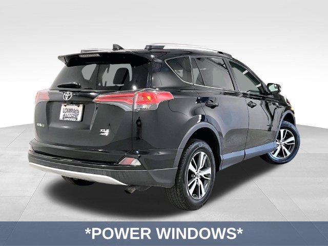 Used 2016 Toyota RAV4 XLE AWD/4WD image 7