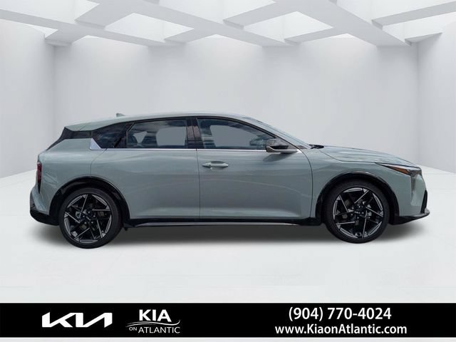 New 2026 Kia K4 GT-Line Turbo FWD image 2