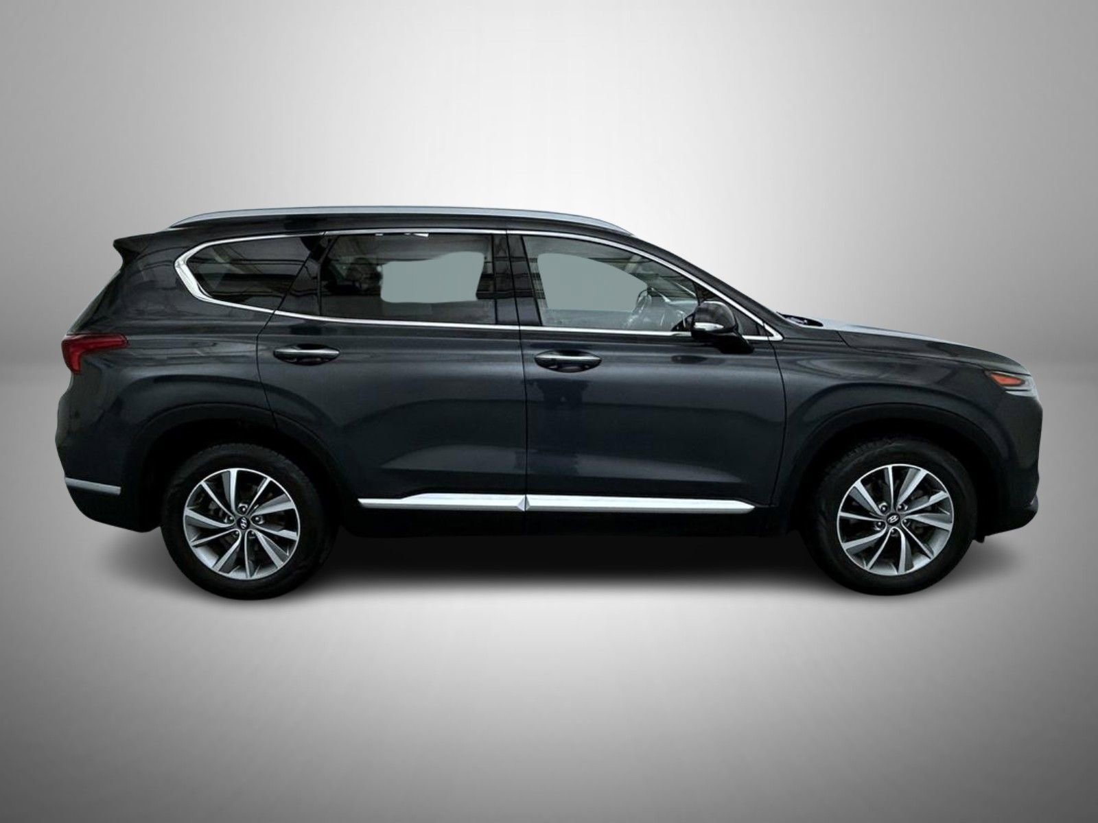 Used 2020 Hyundai Santa Fe SEL w/ Convenience + Premium Package image 4