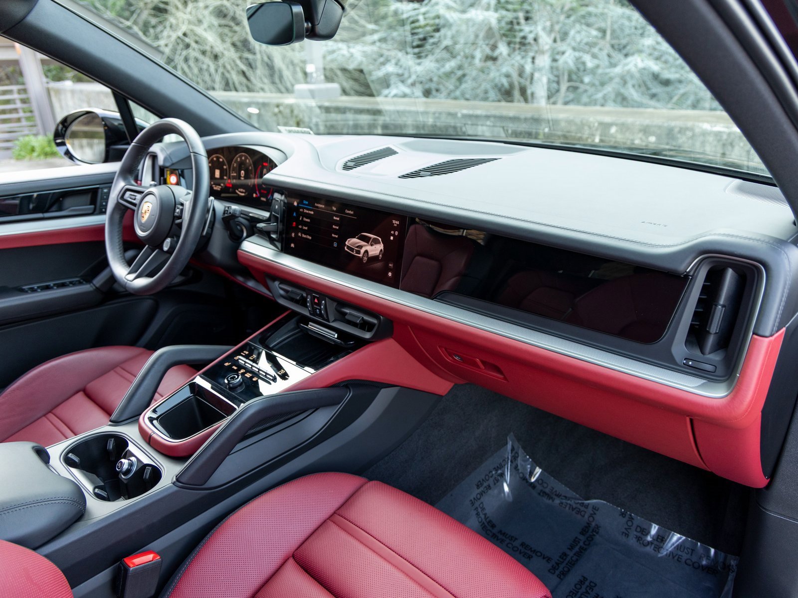 Certified 2025 Porsche Cayenne image 53