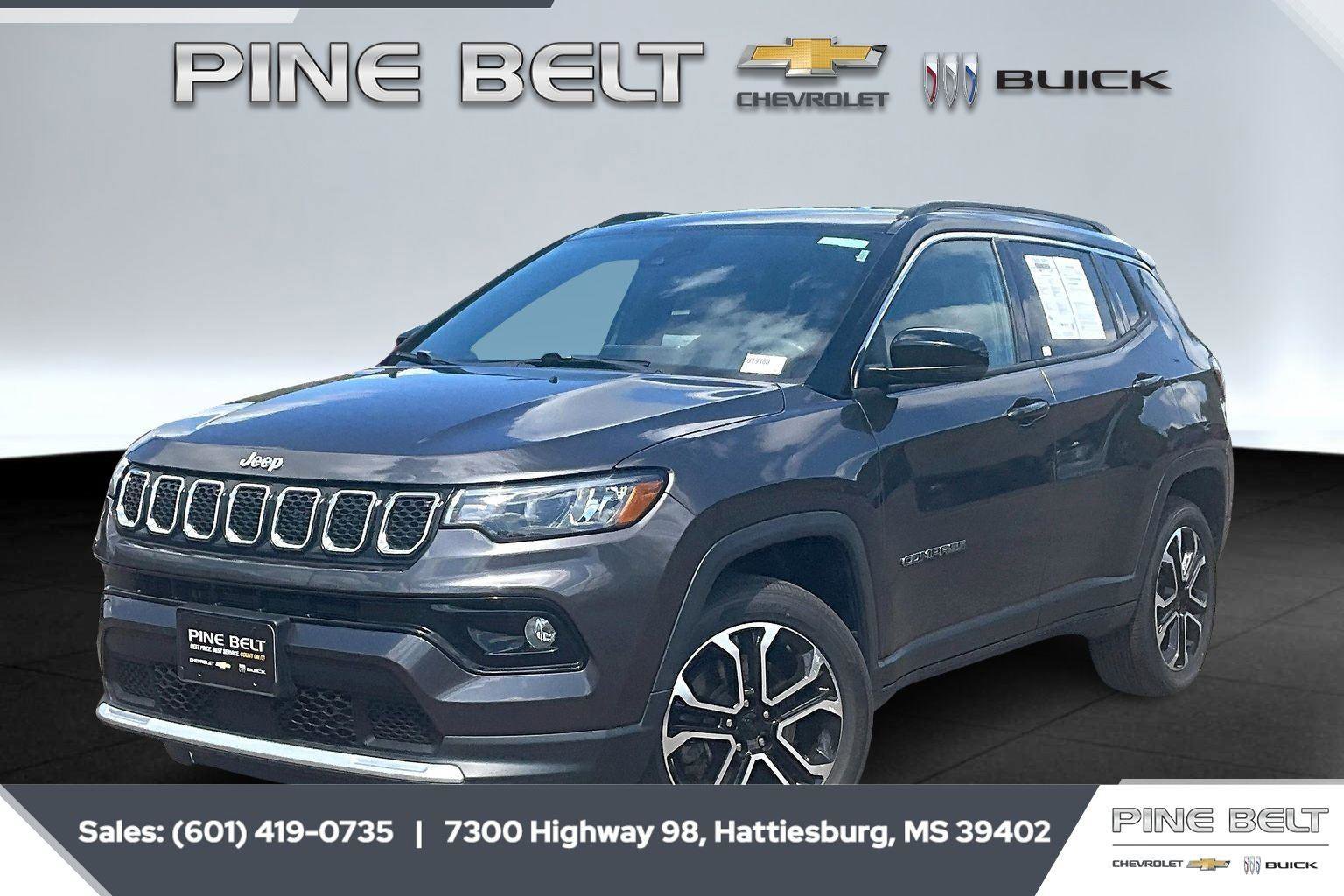 Used 2023 Jeep Compass Limited image 10