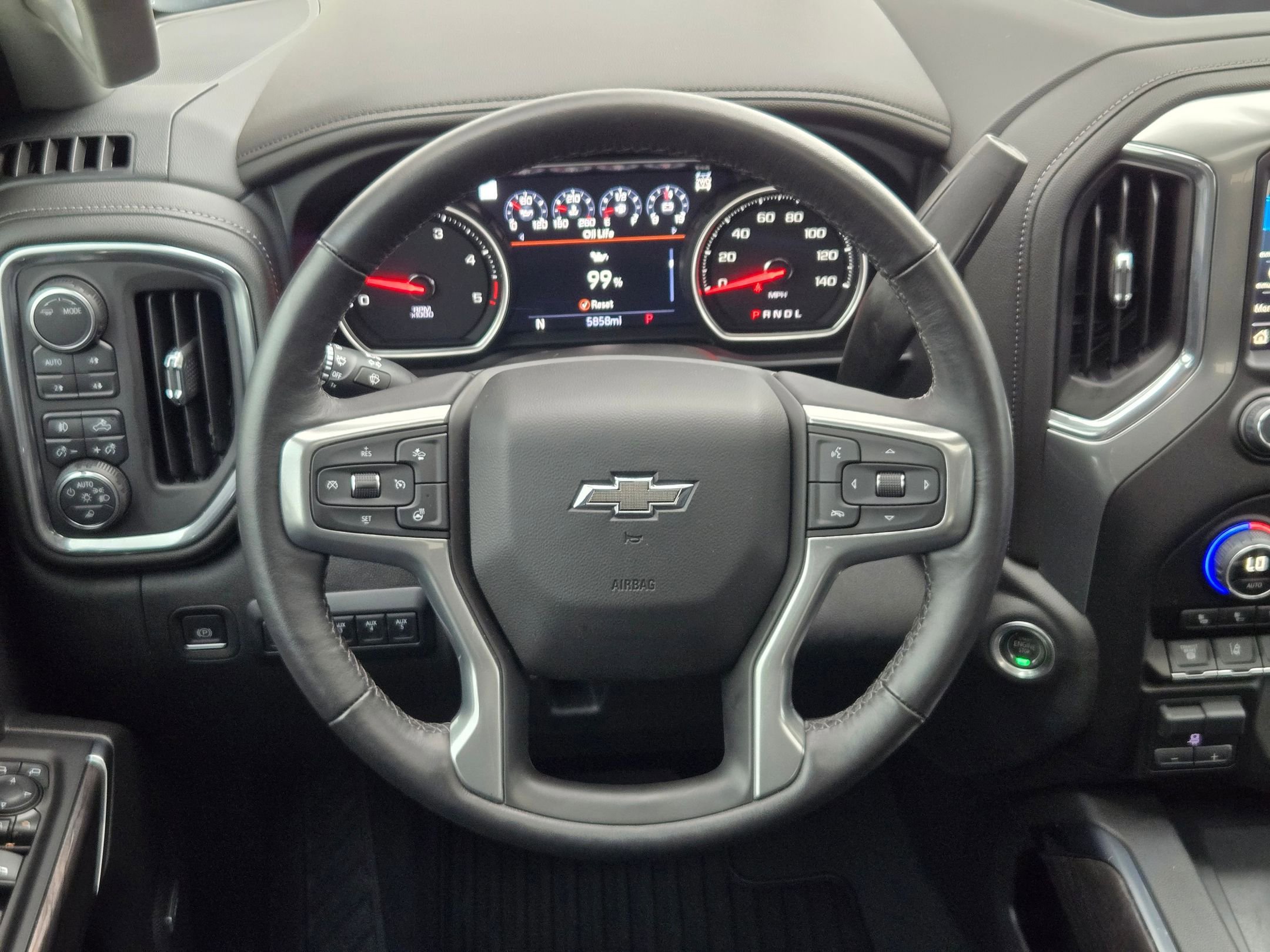 Certified 2022 Chevrolet Silverado 2500 LTZ w/ LTZ Plus Package image 22