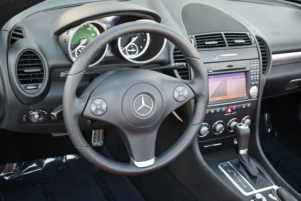 Used 2009 Mercedes-Benz SLK 300 image 48
