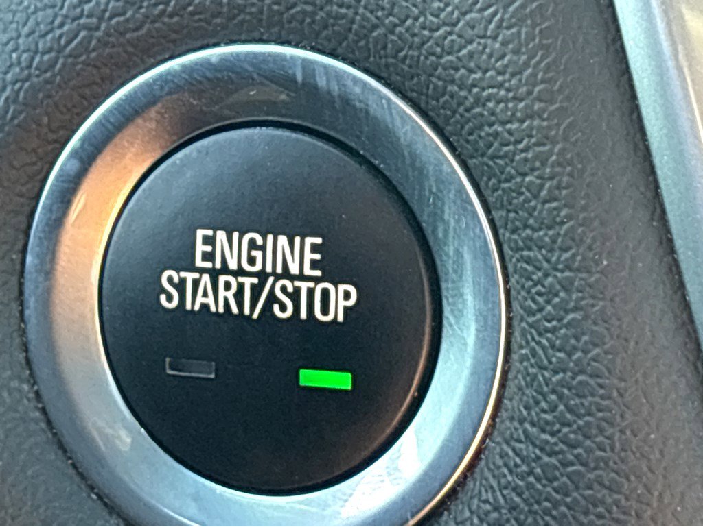 Used 2022 Chevrolet Traverse Premier w/ Redline Edition image 7