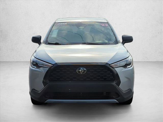 Used 2023 Toyota Corolla Cross L image 2