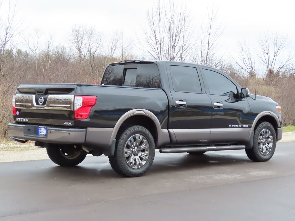 Used 2018 Nissan Titan Platinum Reserve image 3
