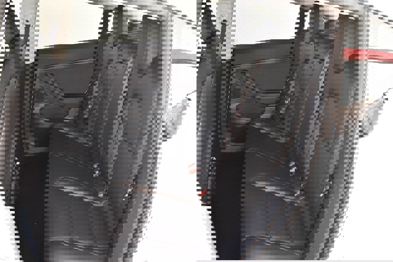 Used 2023 Tesla Model 3 Standard Range image 19