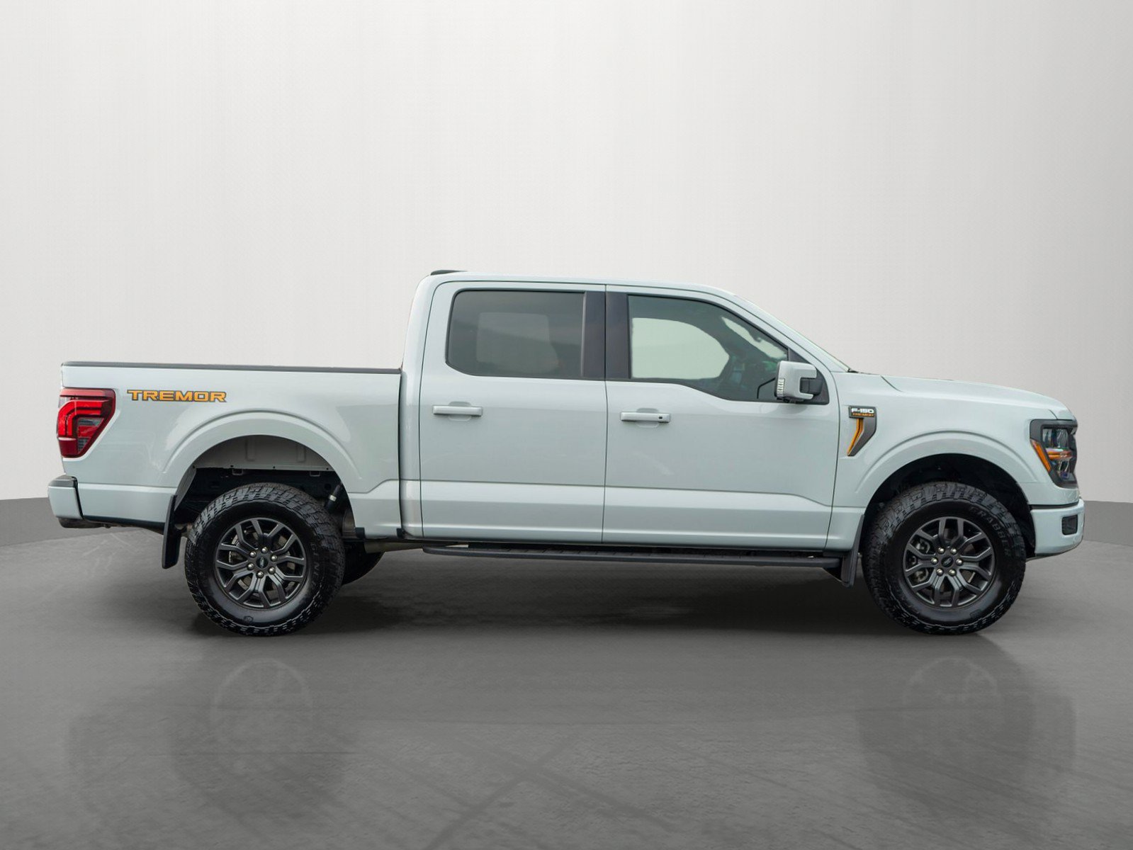Used 2024 Ford F150 Tremor w/ Tow/Haul Package AWD/4WD image 8