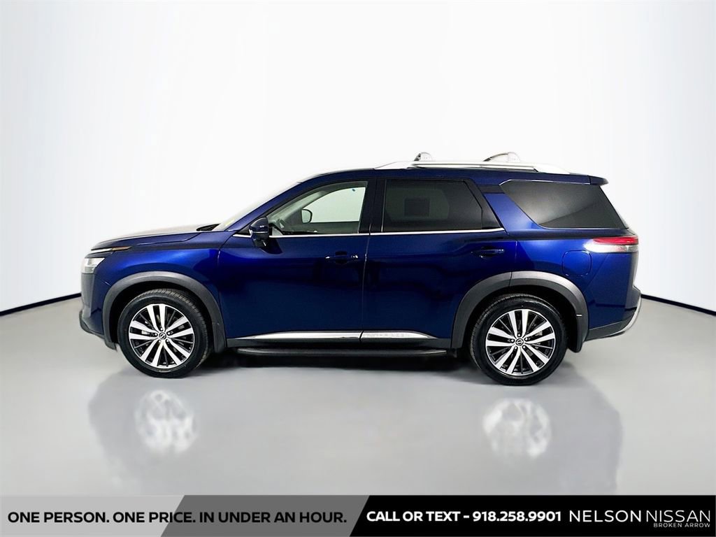 Certified 2022 Nissan Pathfinder Platinum w/ Lighting Package (N93) image 8
