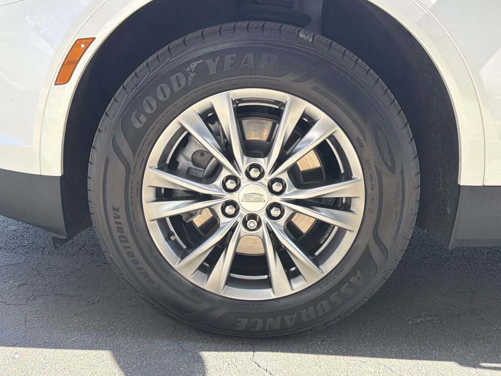 Certified 2022 Cadillac XT5 Premium Luxury image 12