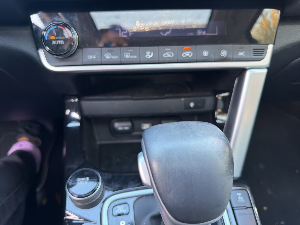 Used 2023 Kia Seltos SX w/ SX Sunroof Package image 21