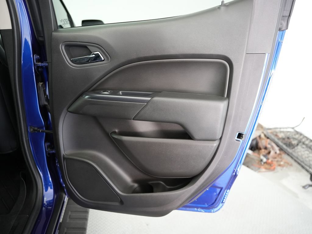 Used 2016 Chevrolet Colorado LT w/ LT Convenience Package RWD image 34