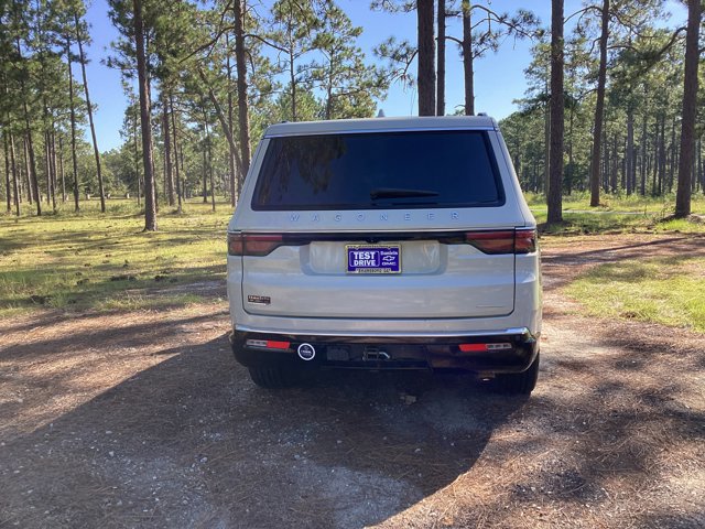 Used 2022 Jeep Wagoneer Series I w/ Premium Group I image 6