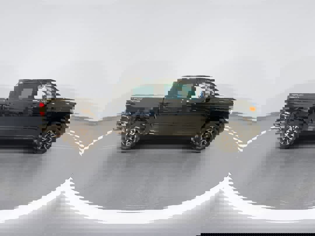 Used 2017 Toyota Tundra Limited image 9