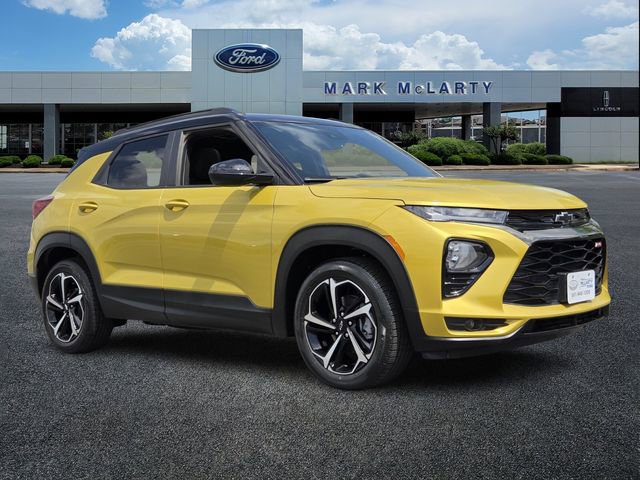 Used 2023 Chevrolet TrailBlazer RS w/ Sun and Liftgate Package FWD image 7
