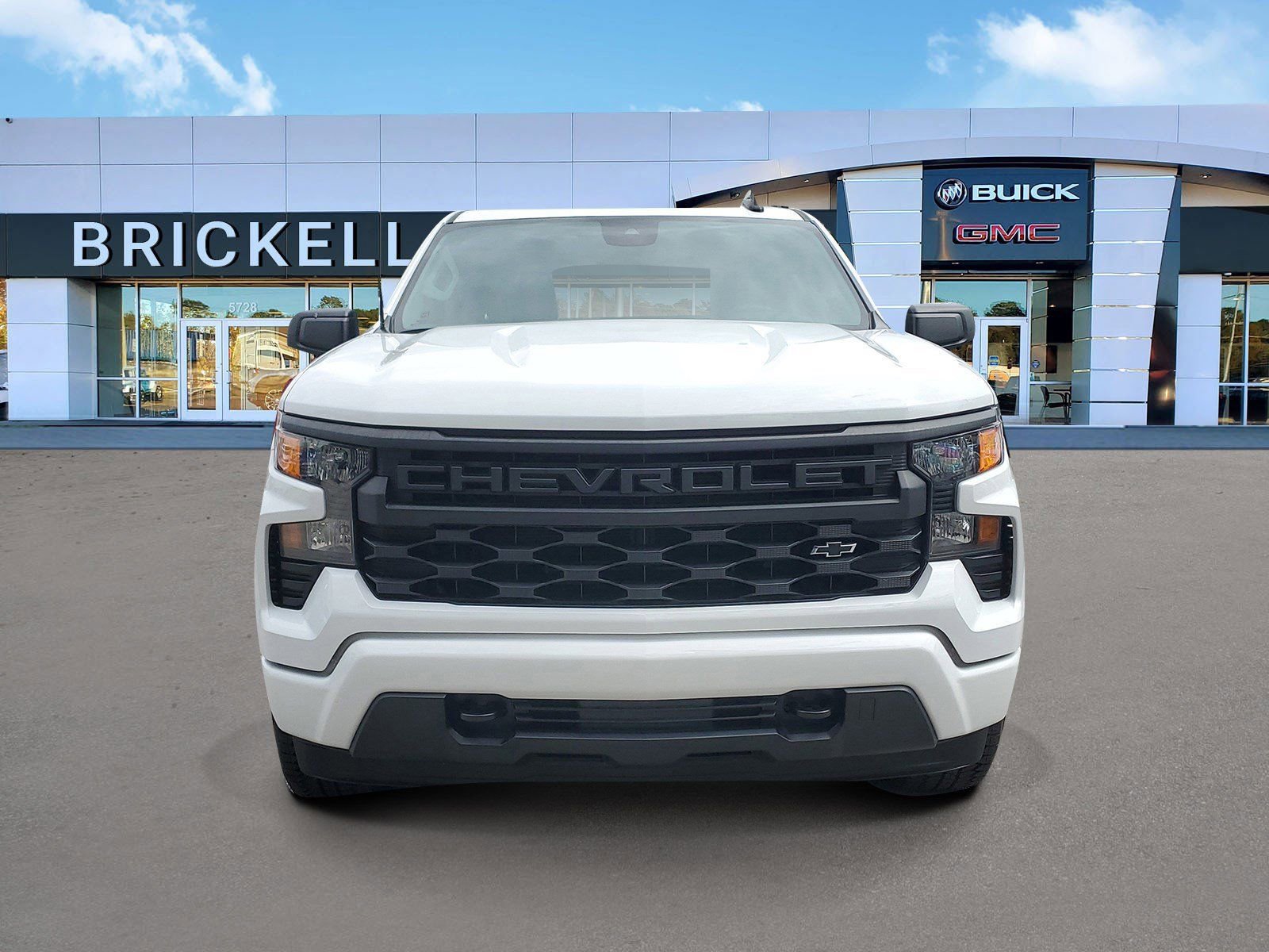 Used 2024 Chevrolet Silverado 1500 Custom w/ Turbomax Blackout Package image 3