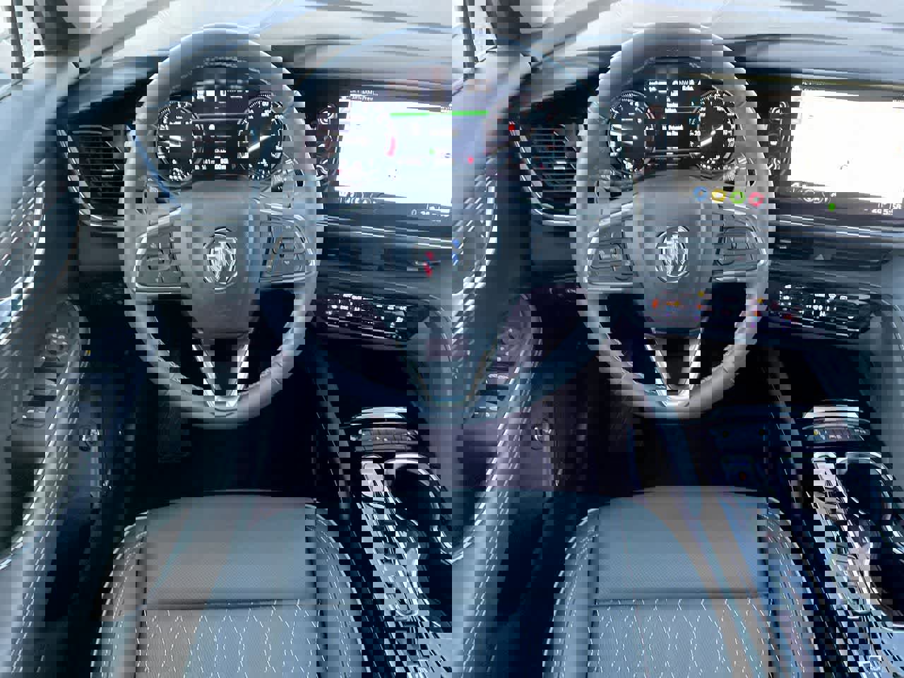 Used 2023 Buick Envision Avenir image 11