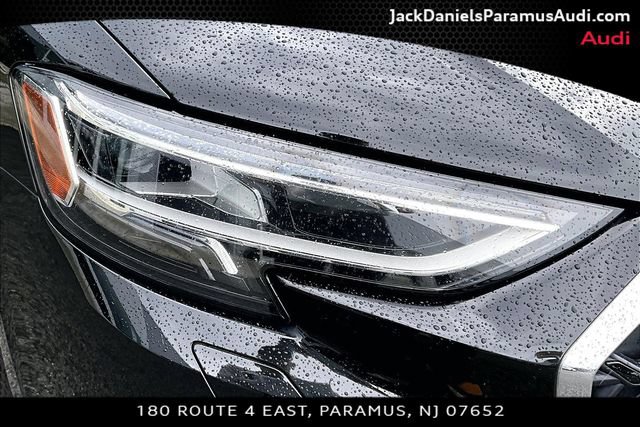 Used 2022 Audi A8 L 3.0T AWD/4WD image 21