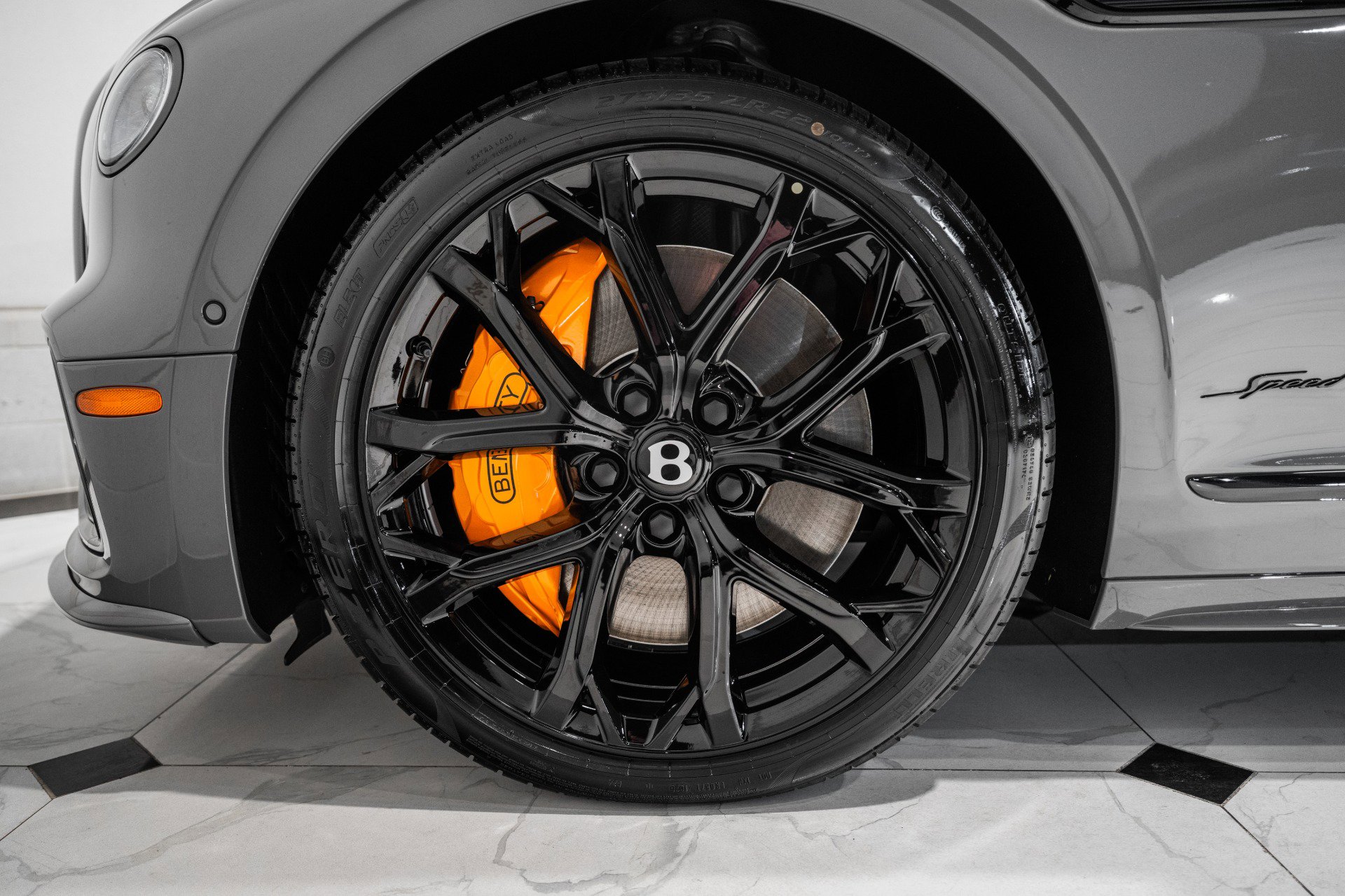 New 2026 Bentley Flying Spur Plug-In Hybrid image 6