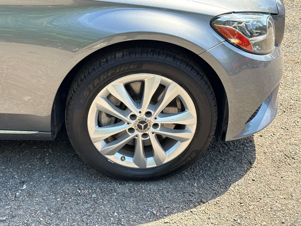 Used 2019 Mercedes-Benz C 300 4MATIC Sedan w/ Premium Package image 7