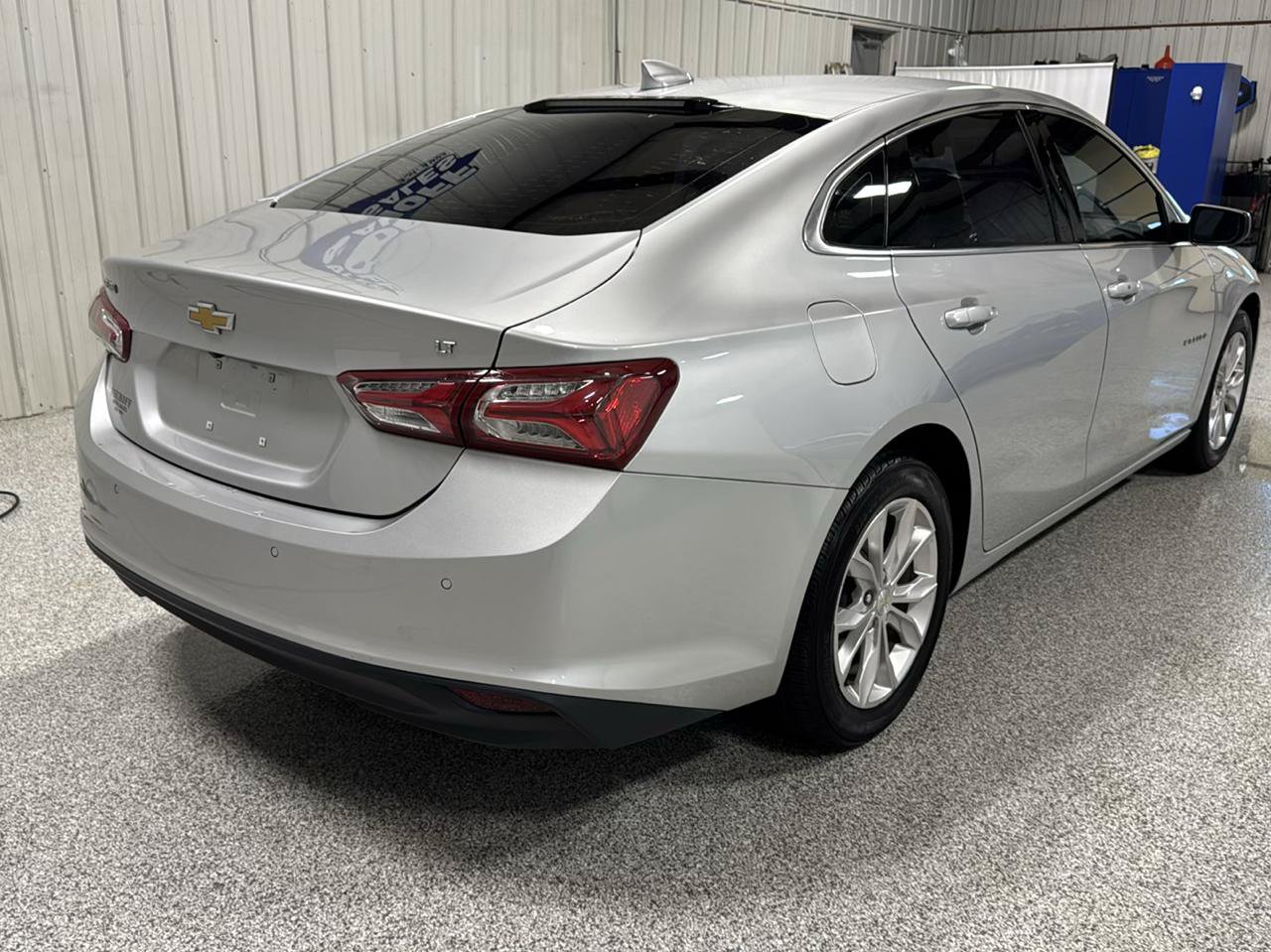 Used 2020 Chevrolet Malibu LT FWD image 5