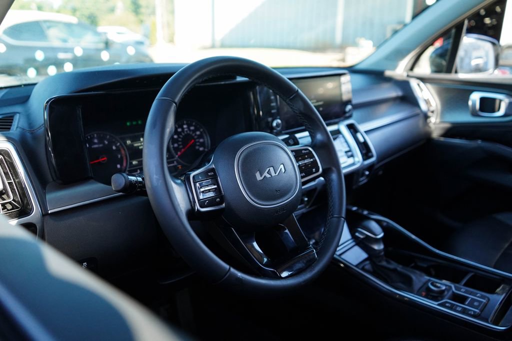 Used 2022 Kia Sorento SX AWD/4WD image 6