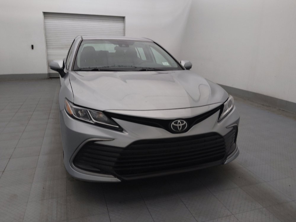 Used 2021 Toyota Camry LE FWD image 14