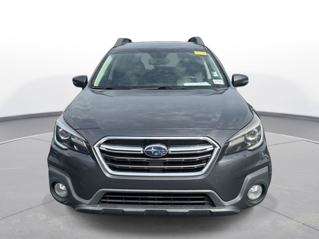 Used 2019 Subaru Outback 2.5i Limited AWD/4WD image 3