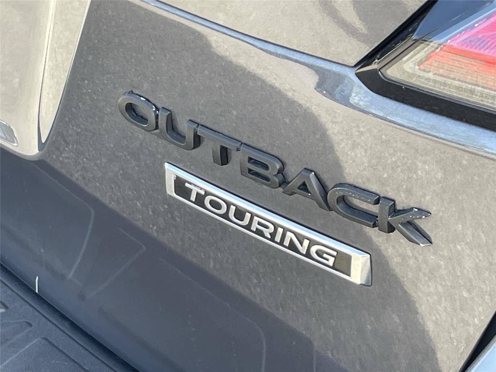 Used 2020 Subaru Outback Touring w/ Popular Package #2 AWD/4WD image 10