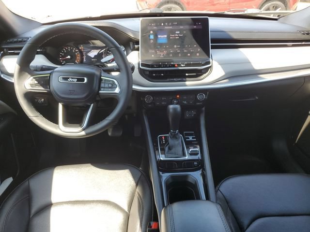 Used 2024 Jeep Compass Limited AWD/4WD image 26