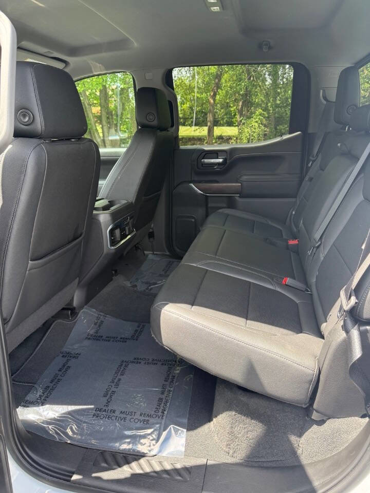 Used 2021 GMC Sierra 1500 SLT w/ SLT Premium Package AWD/4WD image 17