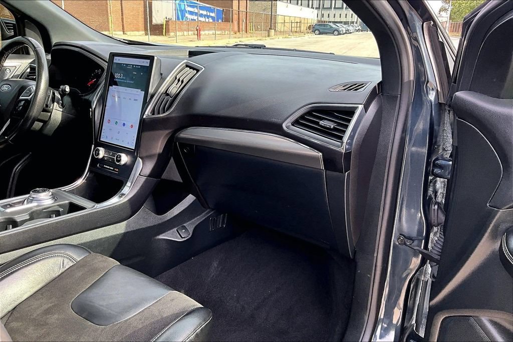 Certified 2023 Ford Edge ST w/ Equipment Group 401A AWD/4WD image 15