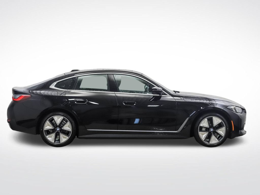 Used 2026 BMW i4 xDrive40i w/ Parking Assistance Package AWD/4WD image 6