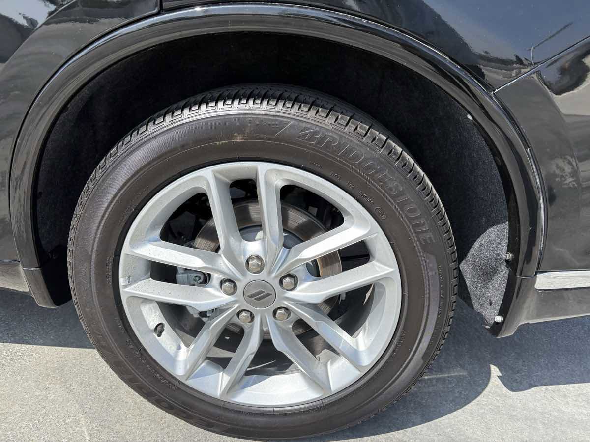 Used 2024 Dodge Durango GT image 12