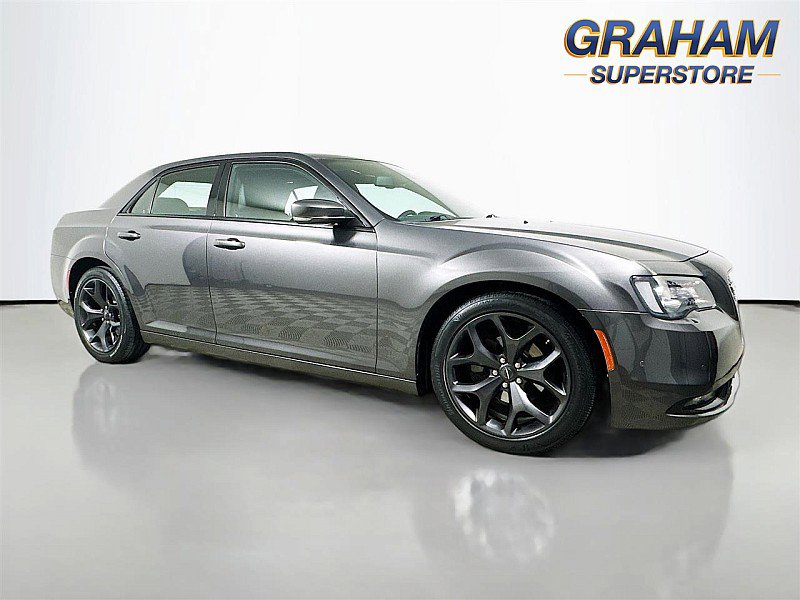 Used 2022 Chrysler 300 S image 1