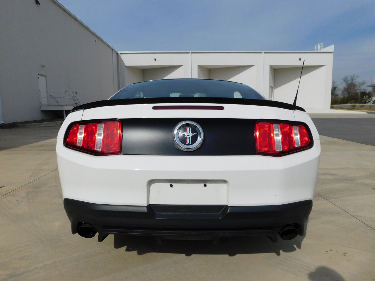Used 2012 Ford Mustang Boss 302 w/ Boss 302 Accessory Pkg image 9