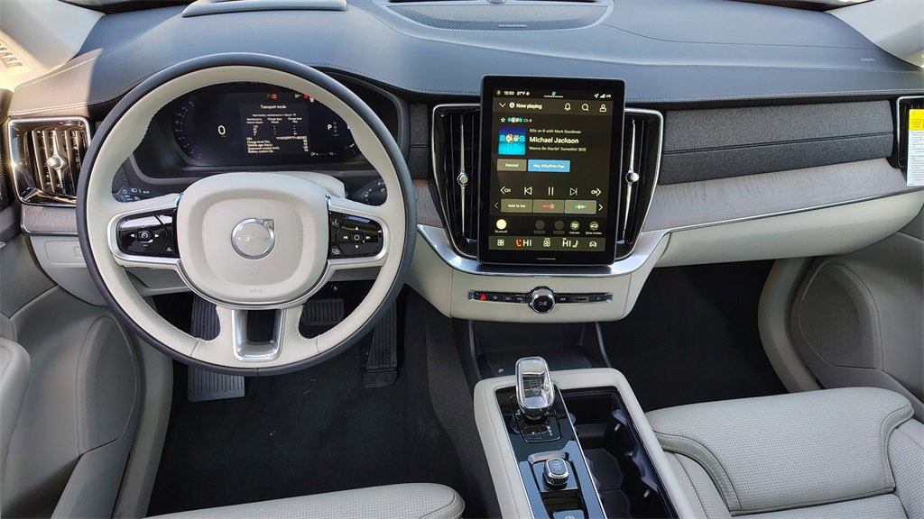 New 2026 Volvo XC90 B6 Ultra image 12