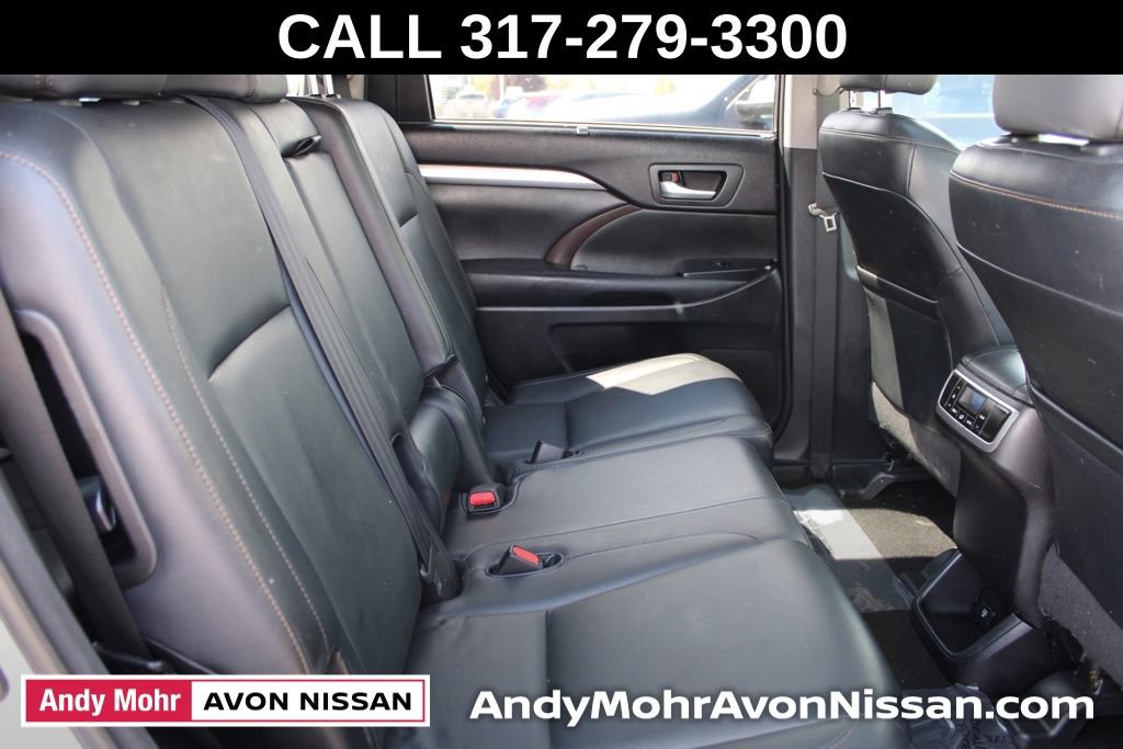 Used 2014 Toyota Highlander XLE FWD image 23