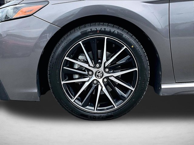 Used 2022 Toyota Camry SE w/ Audio Upgrade Package FWD image 10