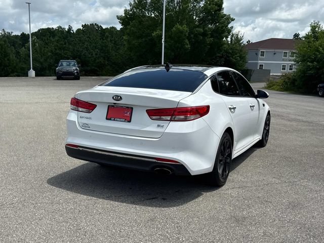 Used 2018 Kia Optima EX w/ Premium Package FWD image 5