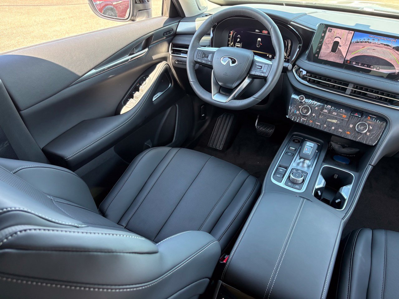 New 2027 INFINITI QX60 Luxe w/ Cargo Package FWD image 17
